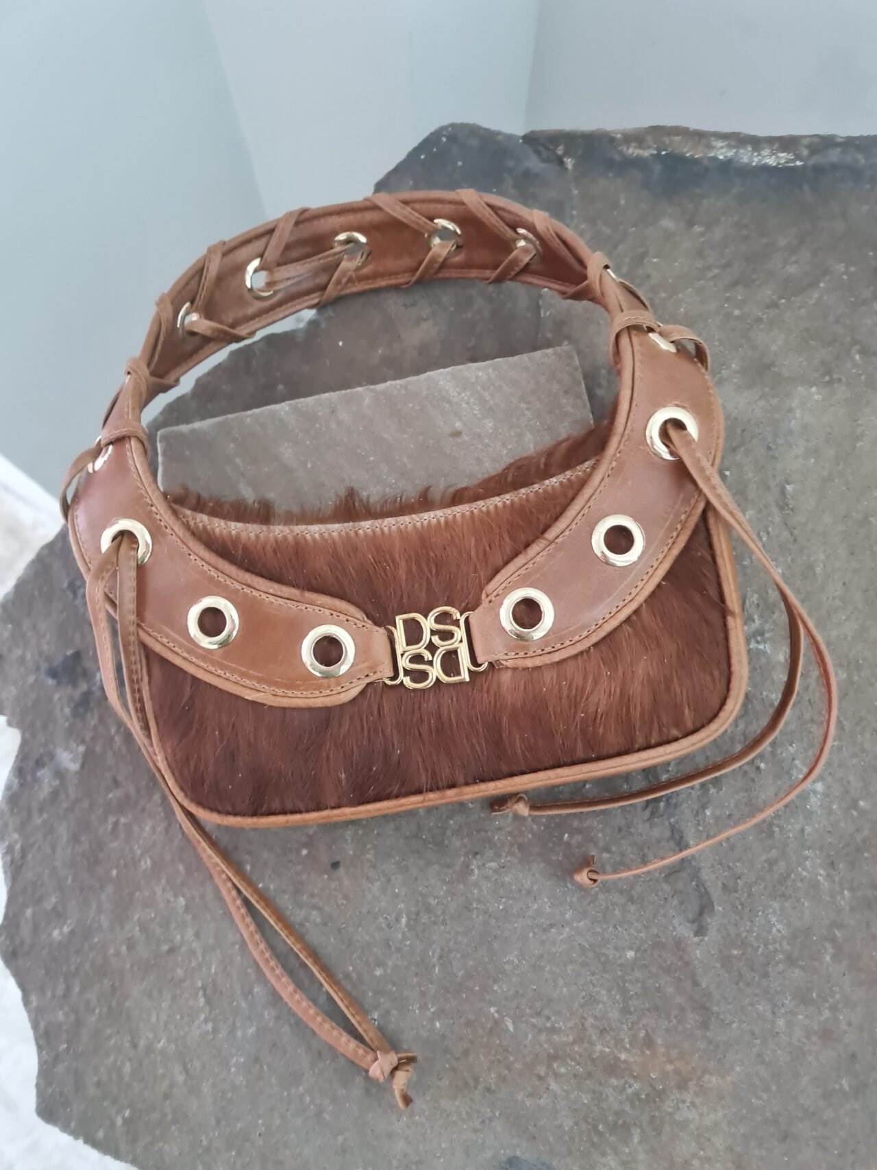 Altares Baguette Cowhide Brown - Imagen 3