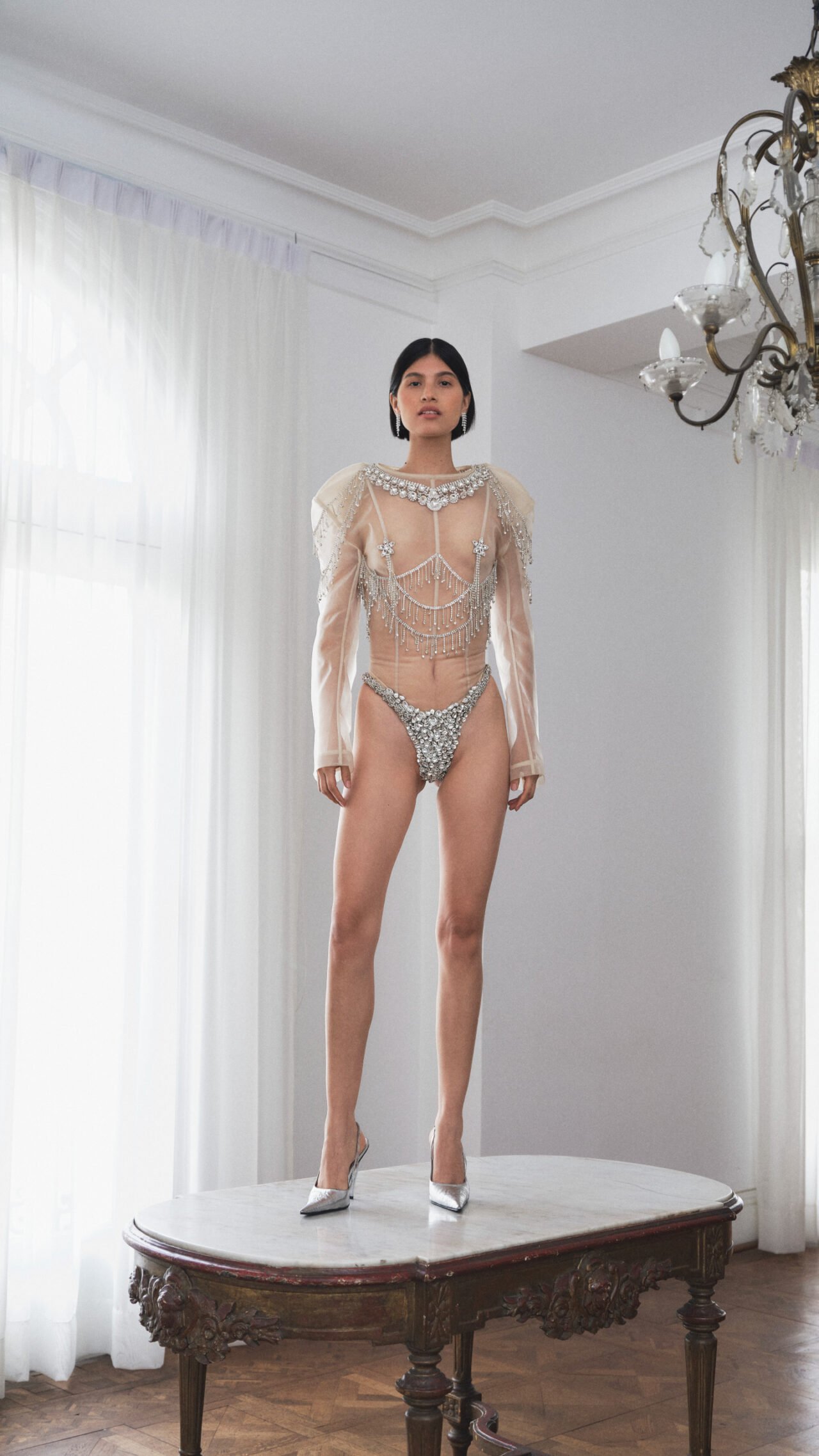 [PRE-ORDER] Canout Body